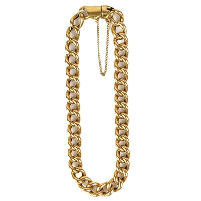 Lot 335 - A 15ct gold curb-link bracelet.