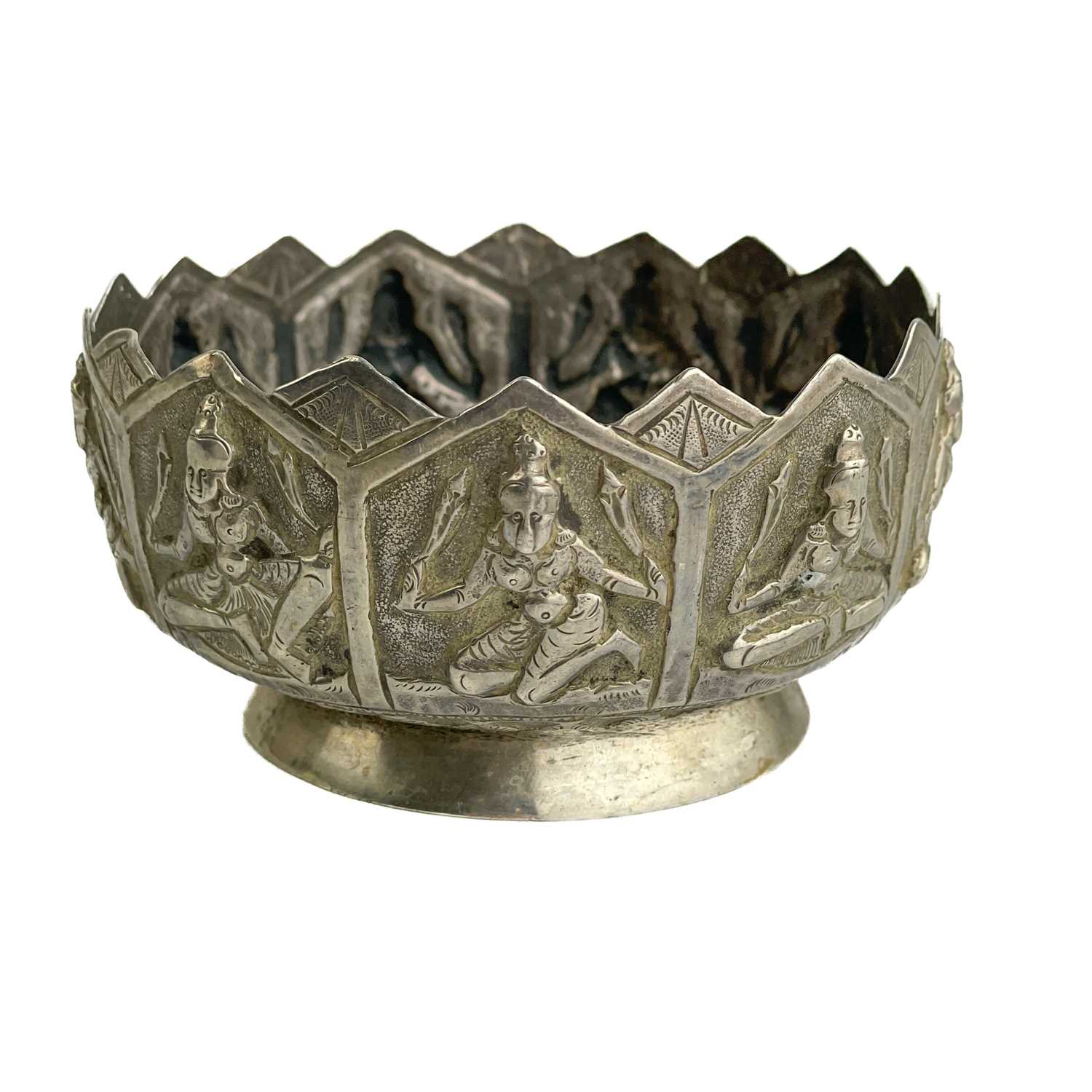 Lot 95 - A 19th century Indian Swami silver rice bowl.