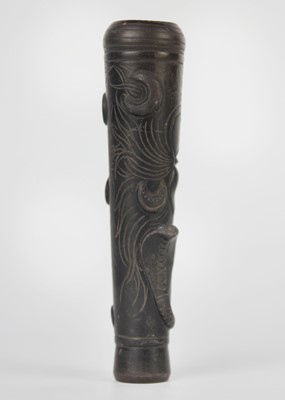 Lot 124 - An Indian black stone Chillum pipe, early 20th century.