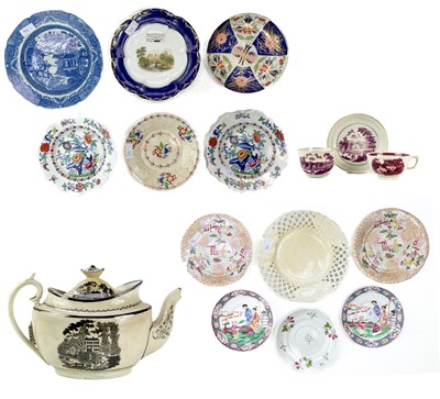 Lot 454 - A collection of mixed English pottery and porcelain.