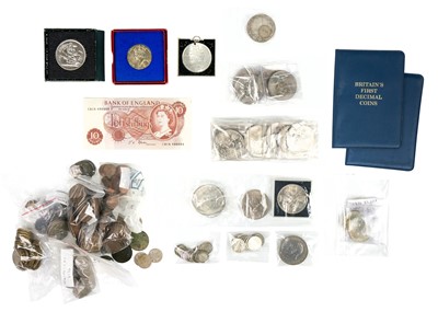Lot 30 - GB and Foreign silver coinage plus sundry pre-decimal coinage plus 10/- note