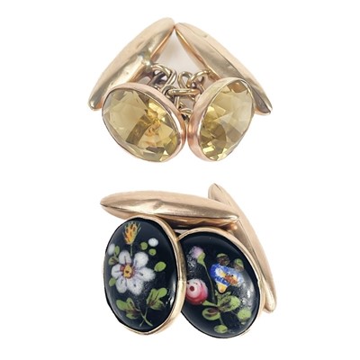 Lot 374 - Two pairs of 9ct cufflinks, one set with foliate painted enamel, the other citrine set.