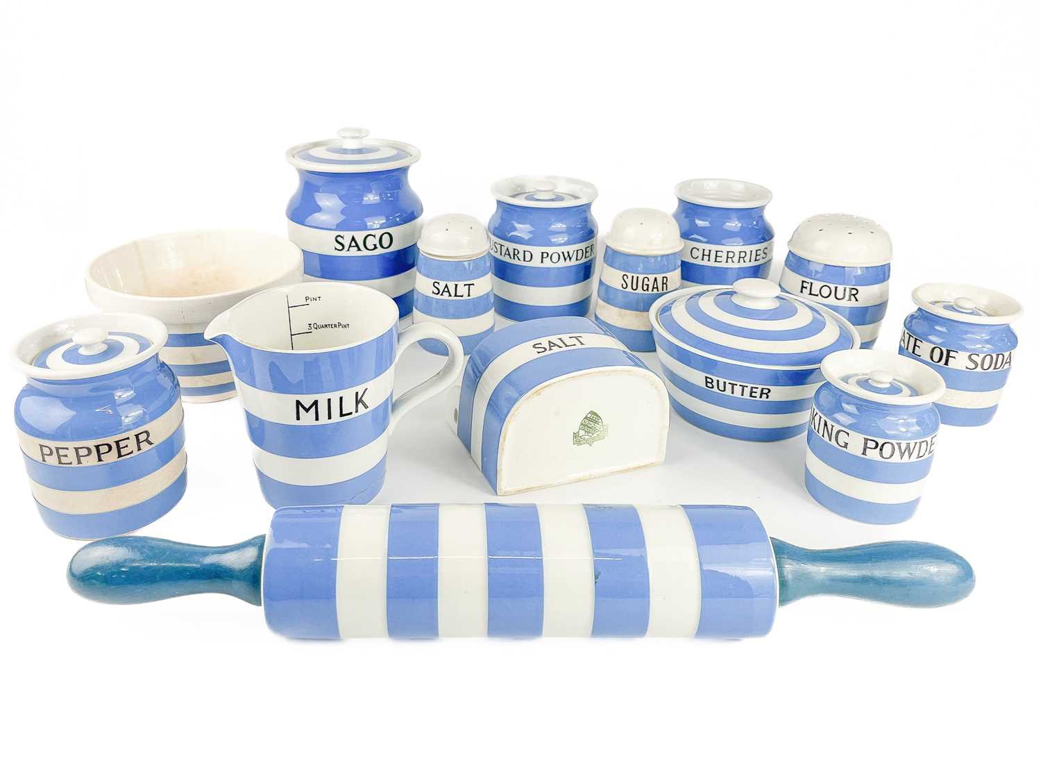 Cornishware Display Lot 594 - T G Green Cornishware.