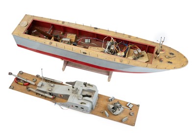 Lot 339 - An RC model of an East German torpedo boat.