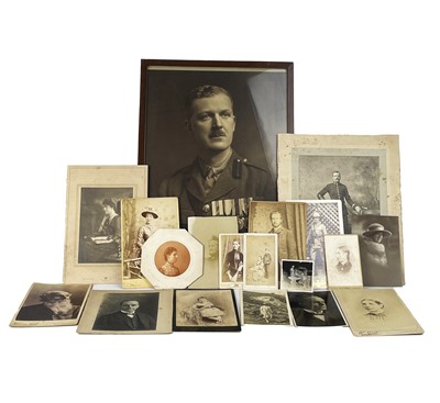 Lot 142 - A collection of Carte de Visite and Cabinet Cards.