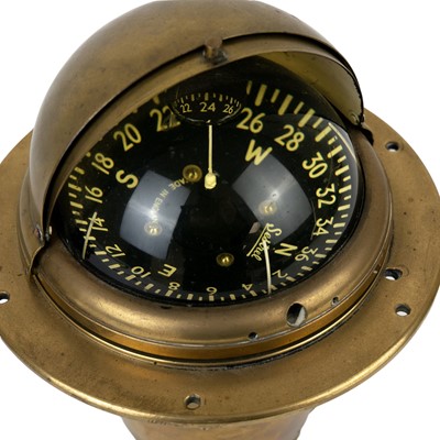 Lot 373 - A brass Sestrel Navigator Compass.