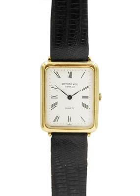 Lot 233 - RAYMOND WEIL - A gentleman's quartz gold-plated dress wristwatch, ref. 9502.