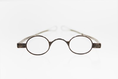 Lot 164 - A pair of George III silver framed spectacles possibly by John Shekleton.