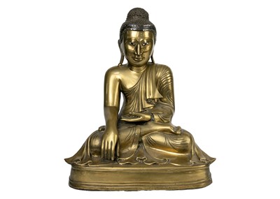 Lot 90 - A large Chinese bronze model of Buddha.