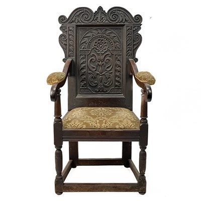 Lot 365 - An oak Wainscot chair.