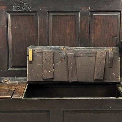Lot 1 - An early George II joined oak box settle dated 1729.