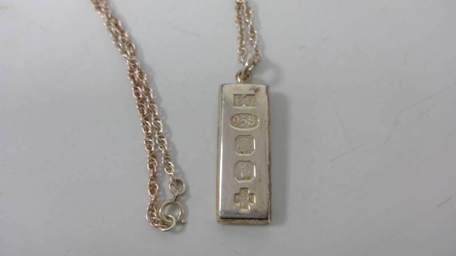 Silver Rope-Link Necklace with Silver Hallmark Bar Penda… | Drouot.com