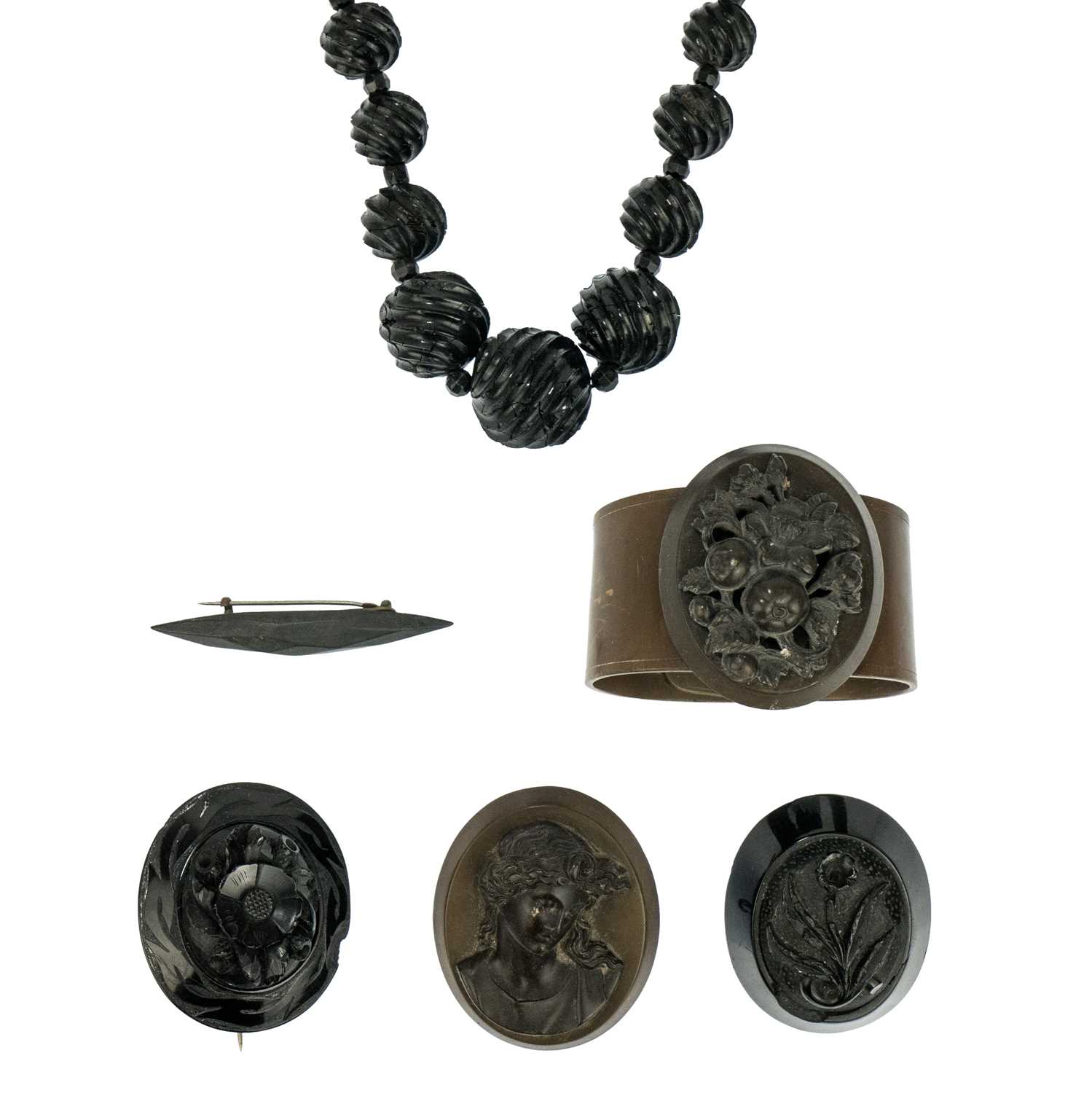 Lot 400 - A collection of Victorian Jet and Vulcanite jewellery.