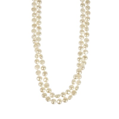 Lot 391 - A pearl necklace with silver and paste clasp fastening.