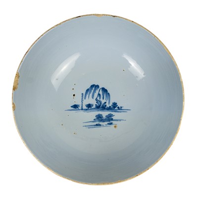 Lot 77 - A large Delft bowl.