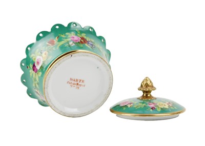 Lot 474 - A French porcelain box and cover.