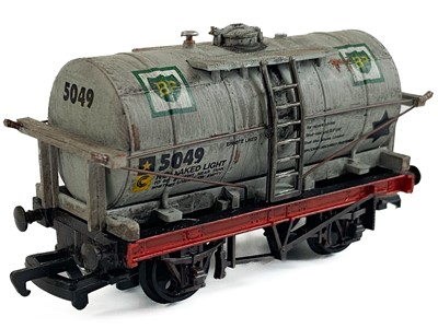 Lot 503 - Early British Railways "OO" gauge boxed wagons (x10) plus Breakdown Crane