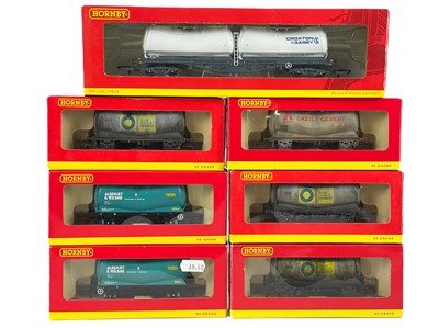 Lot 506 - Hornby / Bachmann boxed "OO" Tiger, and hopper wagons PCA and PAF private owner tank wagons(x12)