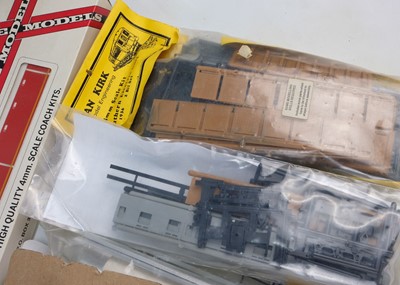 Lot 511 - "OO" gauge Southern Pride, Westdale etc un-made and part made coach kits (x16)