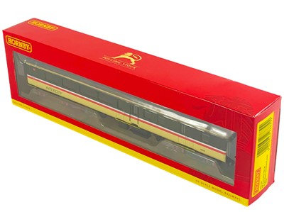 Lot 519 - "OO" Hornby Intercity MK2E and MK2F mint boxed carriages (x8)