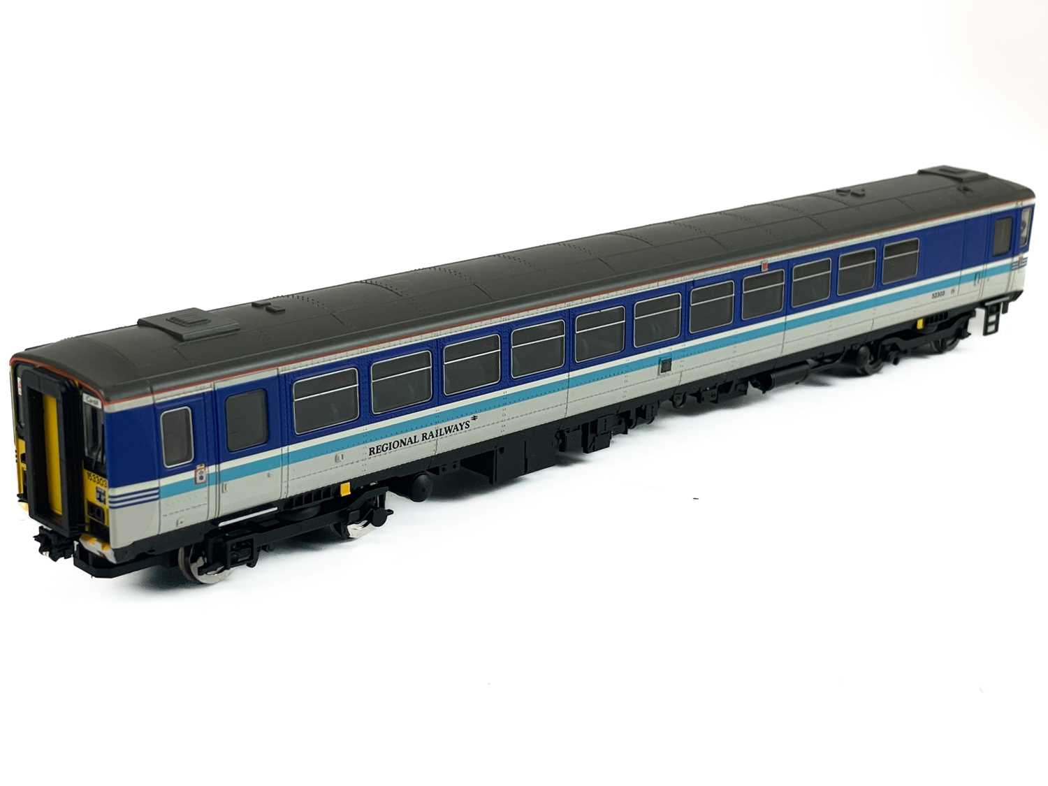 Lot 530 - Hornby Class 153/155 Sprinters single and double railcars