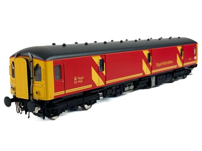 Lot 534 - Heljan Class 128 later livery Royal Mail letters vans (x2)