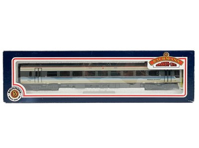 Lot 539 - Bachmann "OO" Class 105 and 158 2 car DMU set (x2) - Total 4 vehicles