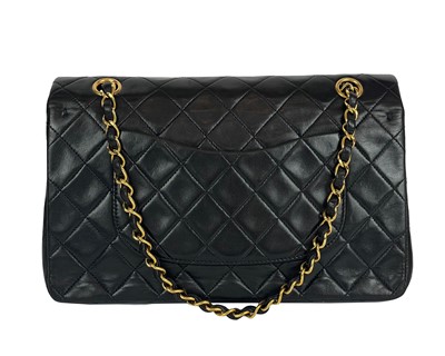 Lot 400 - A Chanel classic double flap midi handbag, circa 1994-96.