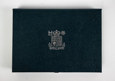 Lot 39 - GB decimal proof coin sets plus various GB silver coinage including hammered coin