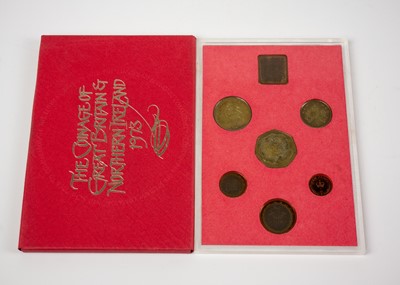 Lot 39 - GB decimal proof coin sets plus various GB silver coinage including hammered coin