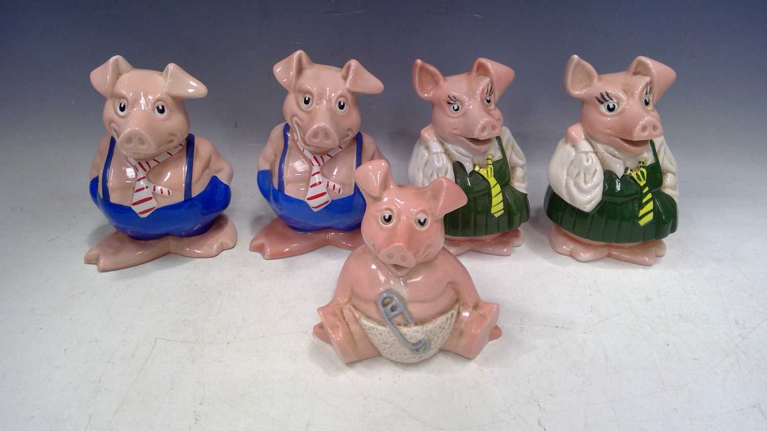 Lot 237 Five Wade, Natwest Piggy Banks.
