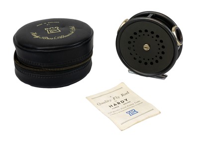 Lot 232 - A Hardy Bros The 'Perfect' 3⅝ reel.