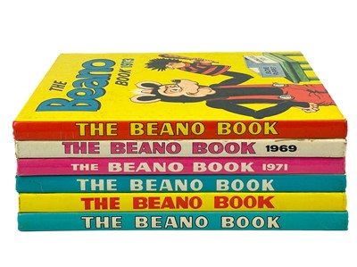 Lot 754 - Children's 1960's / 1970's annuals (x23) plus other books