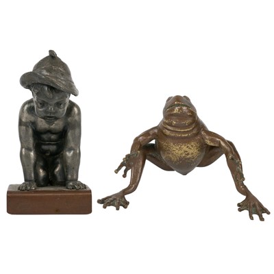 Lot 252 - A Continental bronze figure of a frog.