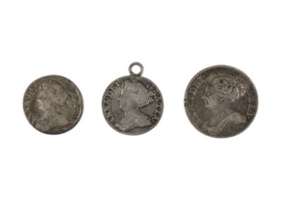 Lot 81 - Queen Anne coins x 3