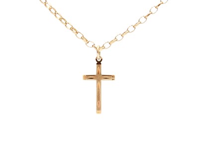 Lot 32 - A 9ct cross pendant necklace.