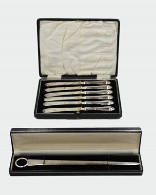 Lot 80 - A cased silver paper knife by Warwickshire Reproduction Silver.