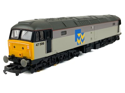 Lot 553 - Lima Brush Type 4 (class 47) "OO" diesels (x5)