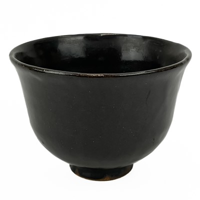 Lot 455 - A collection of Michael Truscott studio pottery.