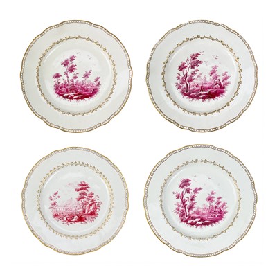 Lot 485 - A suite of four Doccia porcelain plates.