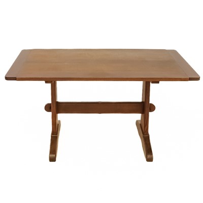 Lot 24 - Robin Nance (1907-1990) mid-century oak refectory table.