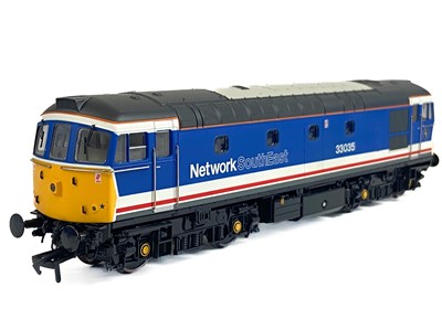 Lot 563 - Heljan BR BRCW class 33 Diesels (x2)