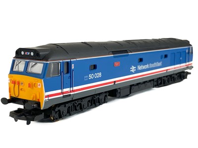 Lot 573 - BR English Electric D400 - D449 (class 50) "Hoovers" boxed Lima "OO" models (x3)