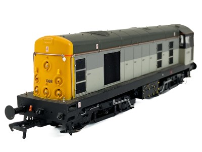 Lot 582 - BR class 20 Bachmann boxed Railfreight livered "Chopper" (x4)