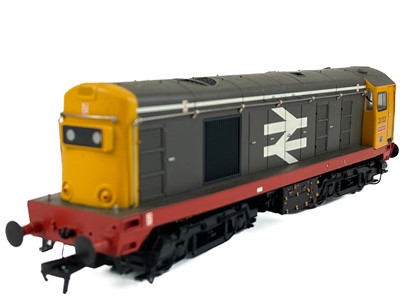 Lot 582 - BR class 20 Bachmann boxed Railfreight livered "Chopper" (x4)