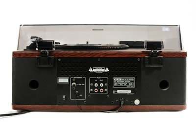 Lot 170 - A TEAC LP-R500E music centre.