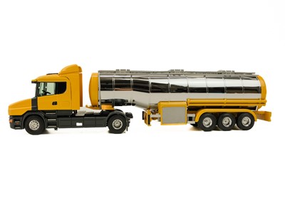 Lot 733 - Tekno - Scania Tanker Boxed