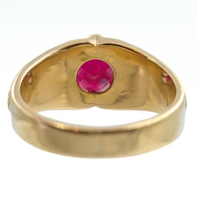 Lot 13 - A 14ct synthetic ruby set ring.
