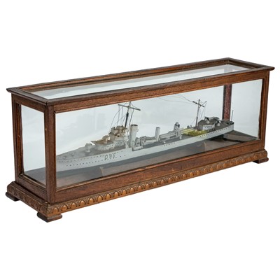 Lot 340 - A scratch built model of HMS Worcester D96.