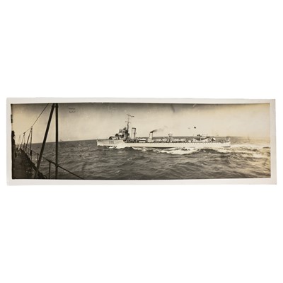 Lot 340 - A scratch built model of HMS Worcester D96.